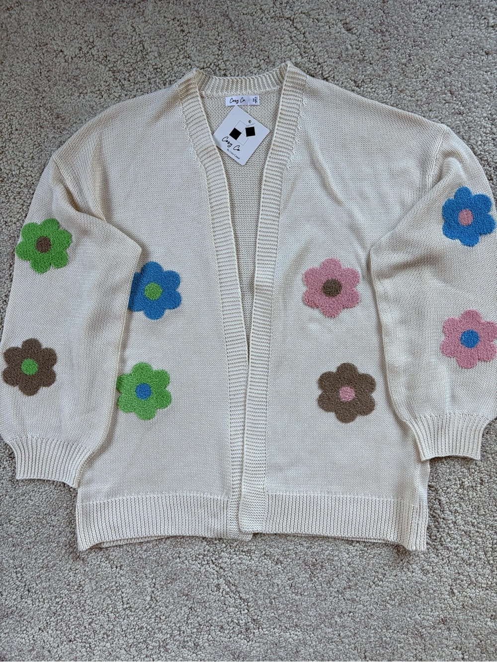 Cozy Casual Cream Cardigan with Multicolor Floral Patches